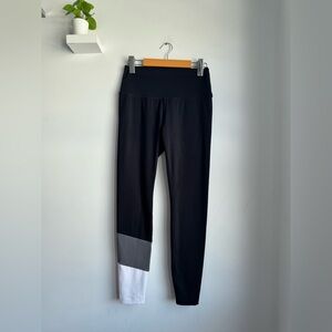 CRZ YOGA Black, Gray, and White Leggings